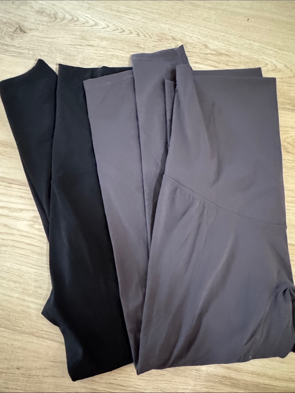 Poshdivah Maternity Leggings - Black and Grey